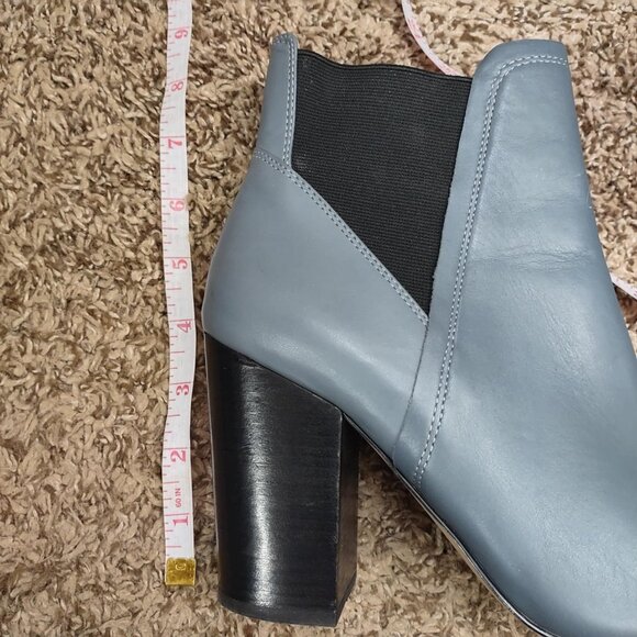 Women's Size 5 Blue Leather Pointed Toe Ankle Boots Block Heel Minimalist Street - Picture 5 of 7